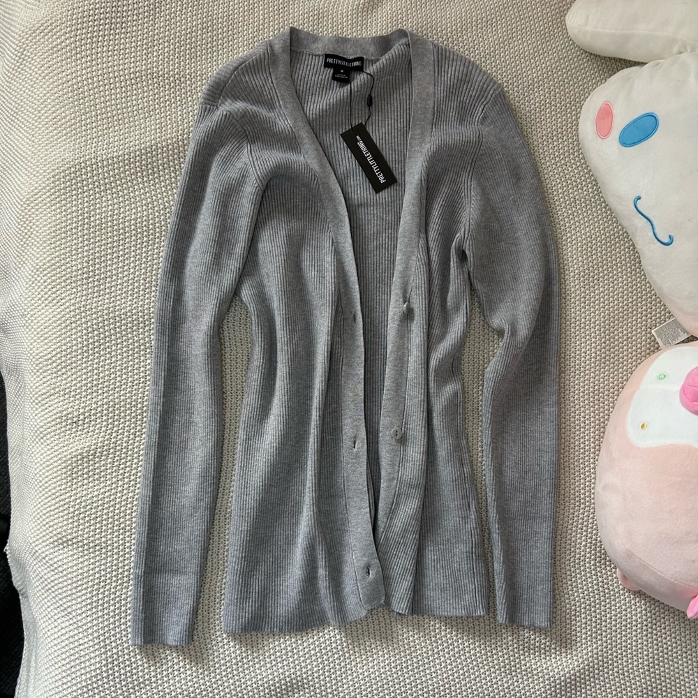 long sleeve grey cardigan